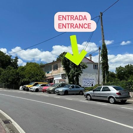 A Troita Hostel Only Pilgrims Solo Peregrinos Туй Екстериор снимка