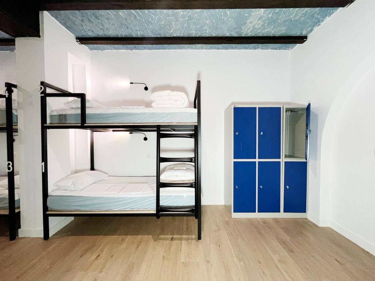 A Troita Hostel Only Pilgrims Solo Peregrinos Туй Екстериор снимка
