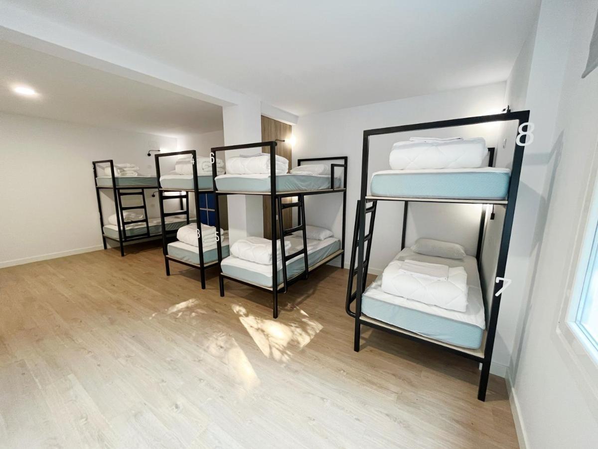 A Troita Hostel Only Pilgrims Solo Peregrinos Туй Екстериор снимка