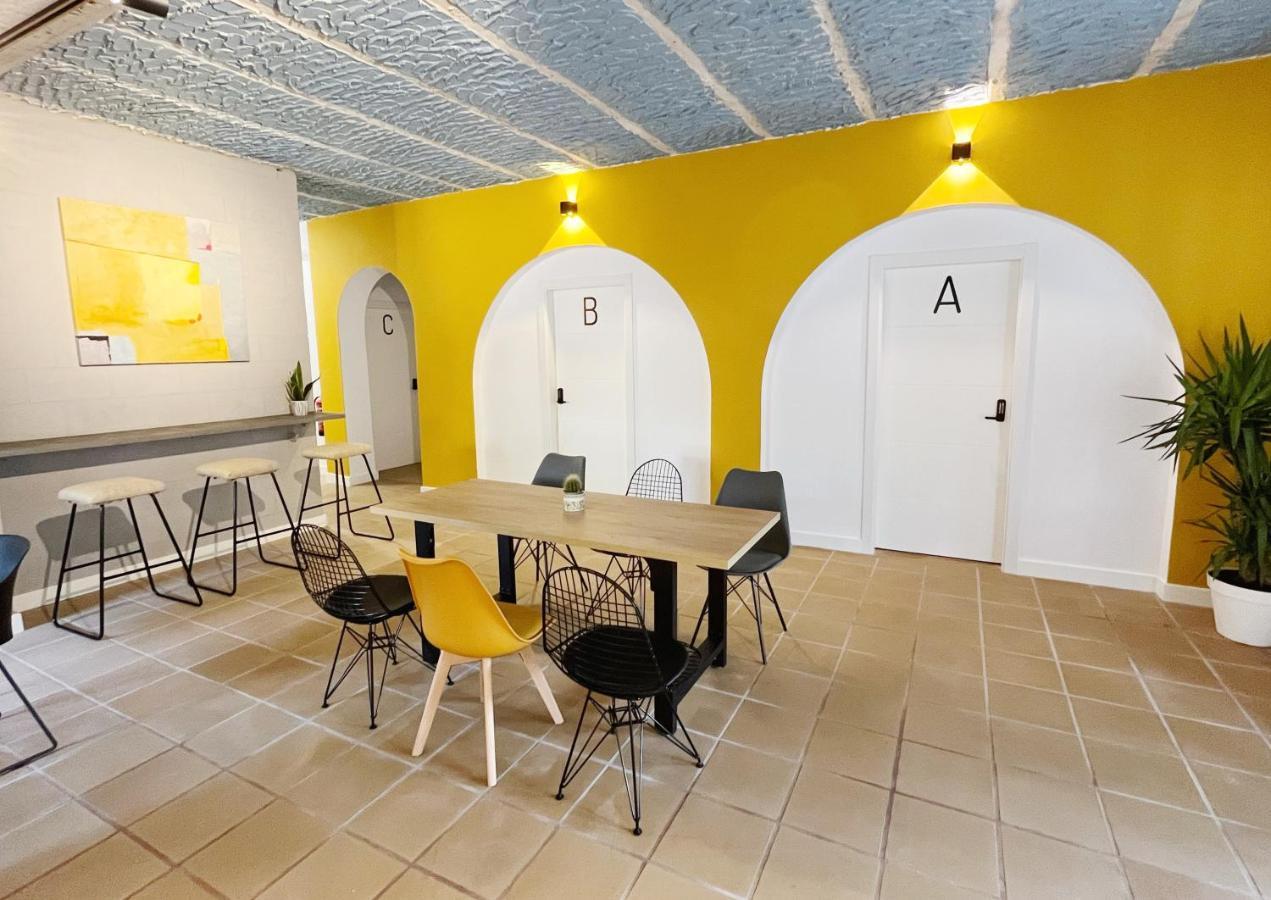 A Troita Hostel Only Pilgrims Solo Peregrinos Туй Екстериор снимка